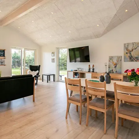 Holiday Lxix Vakantiehuis